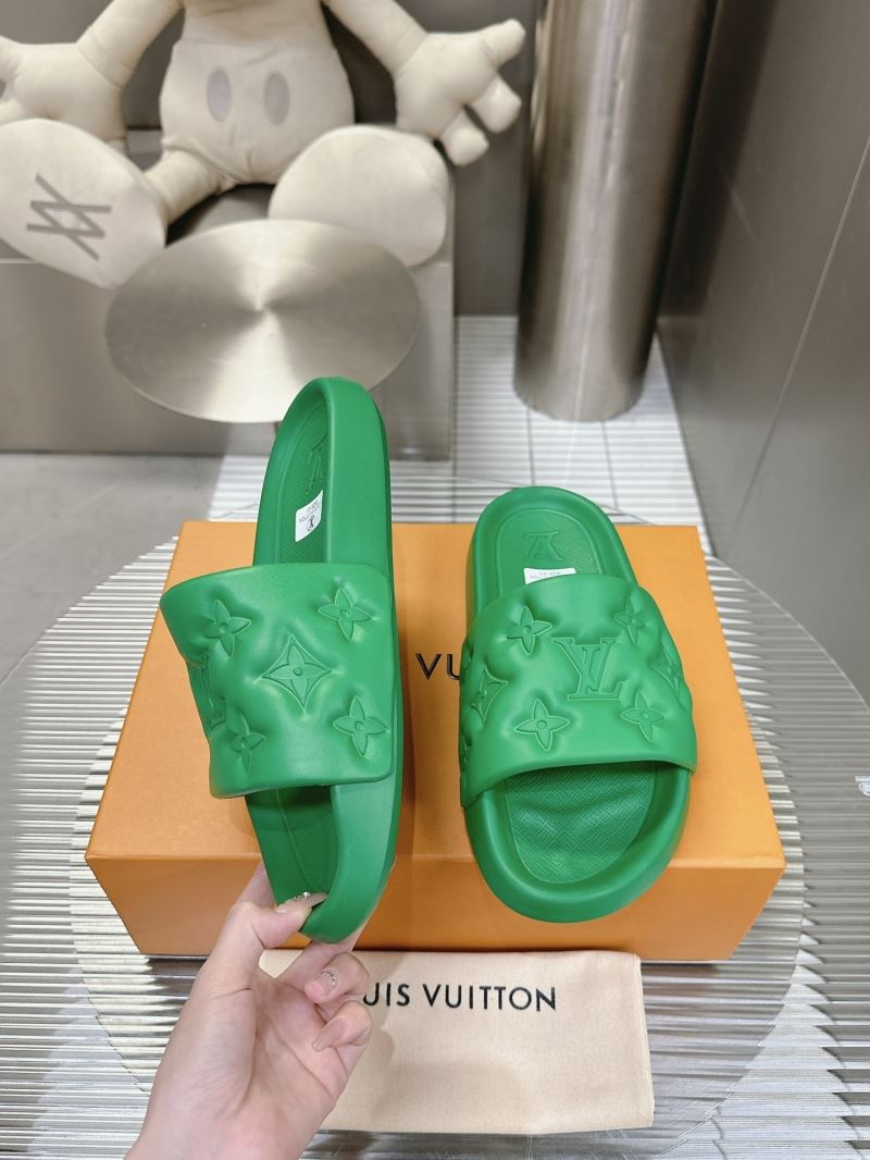 Louis Vuitton Slippers